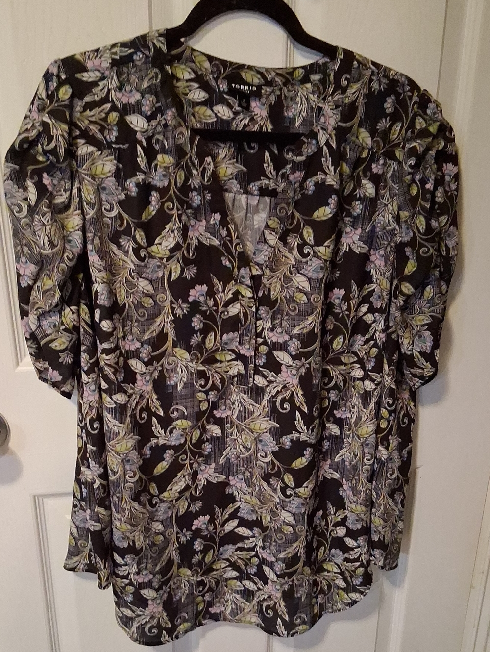 torrid Black Floral V-Neck Blouse with Pastel Leaves